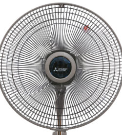 Quạt đứng Mitsubishi LV16-RV(RA)( xám trắng,xanh,đỏ,xám đậm) – Có Remote 13