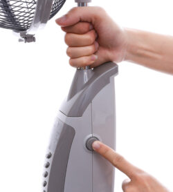 Quạt đứng Mitsubishi LV16-RV(RA)( xám trắng,xanh,đỏ,xám đậm) – Có Remote 14